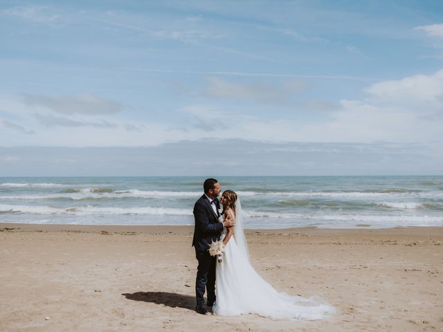 Il matrimonio di Luigi e Greta a Roseto degli Abruzzi, Teramo 84