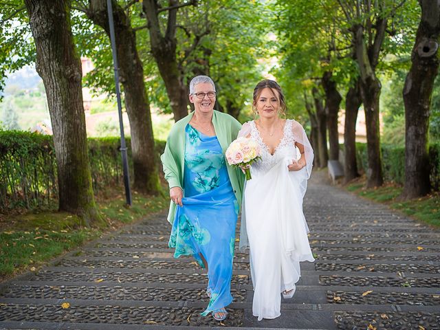 Il matrimonio di Kelley e Roberto a Montevecchia, Lecco 48