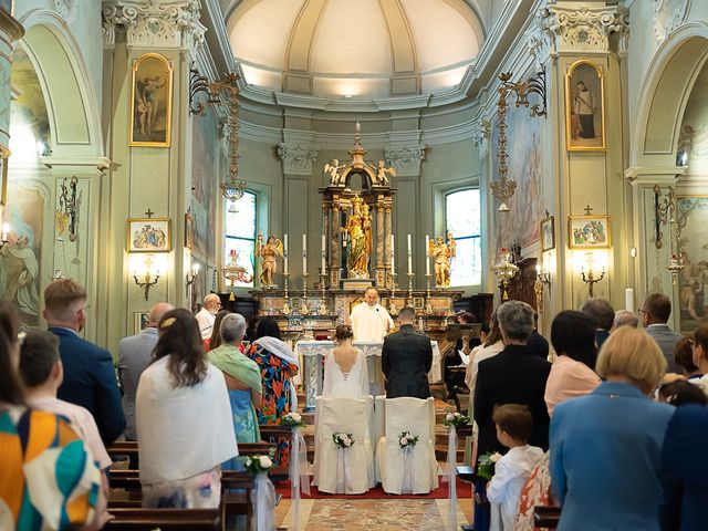 Il matrimonio di Kelley e Roberto a Montevecchia, Lecco 52