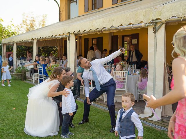 Il matrimonio di Kelley e Roberto a Montevecchia, Lecco 73