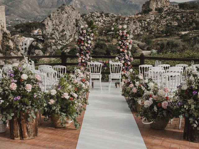 Il matrimonio di Salvatore e Marika a Castellammare del Golfo, Trapani 32