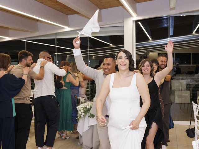 Il matrimonio di Wayan e Chiara a Montenero di Bisaccia, Campobasso 46