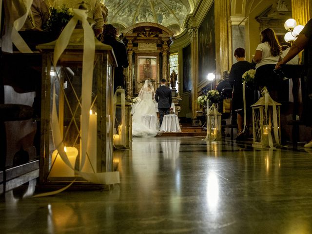 Il matrimonio di Roberta e Daniele a Cesano Maderno, Monza e Brianza 19