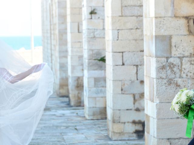 Il matrimonio di Antonio e Erika a Trani, Bari 40