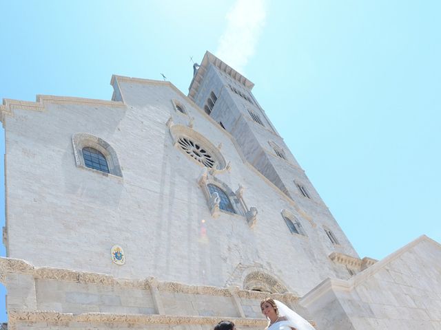 Il matrimonio di Antonio e Erika a Trani, Bari 44