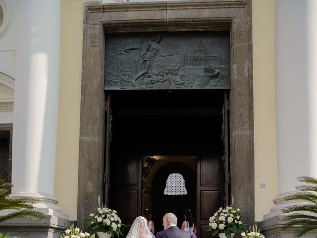 Il matrimonio di Luigi e Filomena a Bacoli, Napoli 16