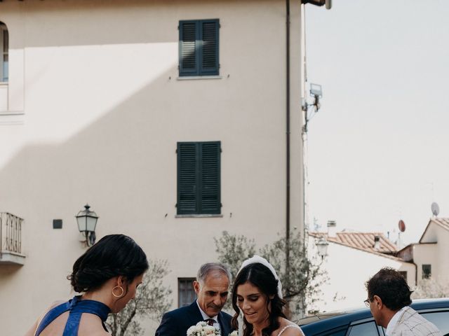 Il matrimonio di Anaì e Nicola a Collesalvetti, Livorno 23
