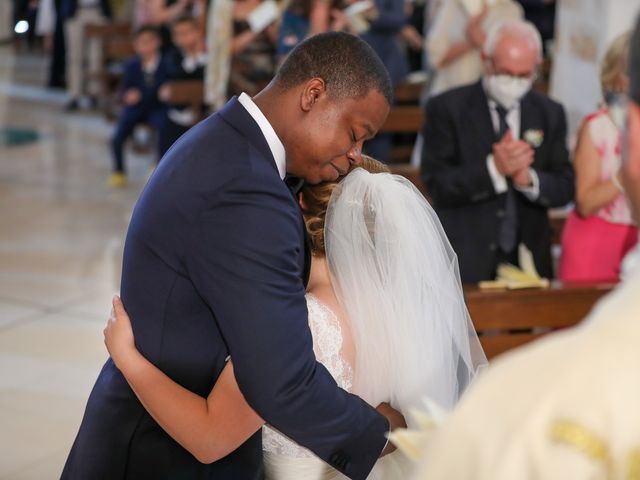 Il matrimonio di Basil e Maura a Cisternino, Brindisi 43
