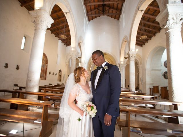 Il matrimonio di Basil e Maura a Cisternino, Brindisi 48