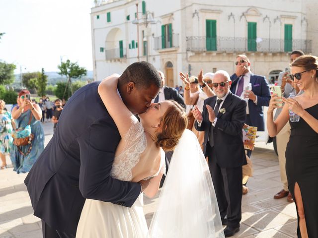 Il matrimonio di Basil e Maura a Cisternino, Brindisi 54