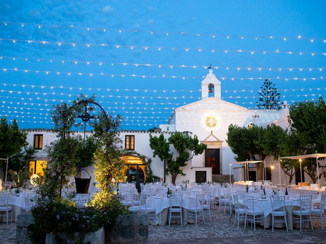 Il matrimonio di Basil e Maura a Cisternino, Brindisi 79