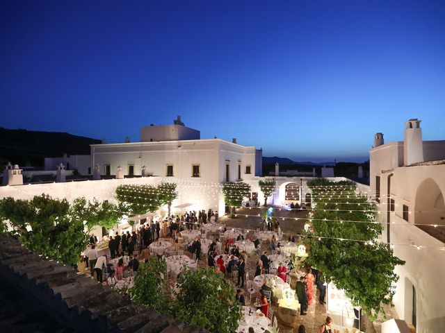Il matrimonio di Basil e Maura a Cisternino, Brindisi 85