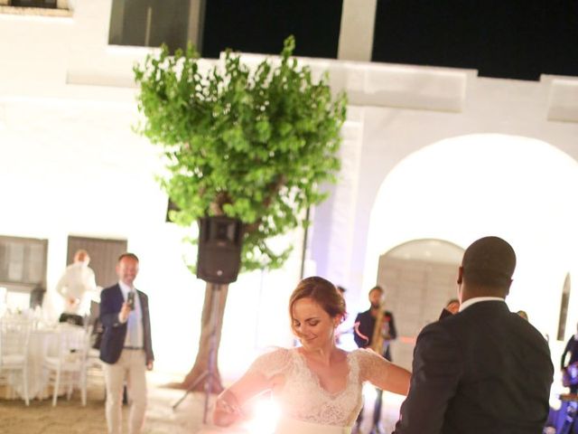 Il matrimonio di Basil e Maura a Cisternino, Brindisi 89