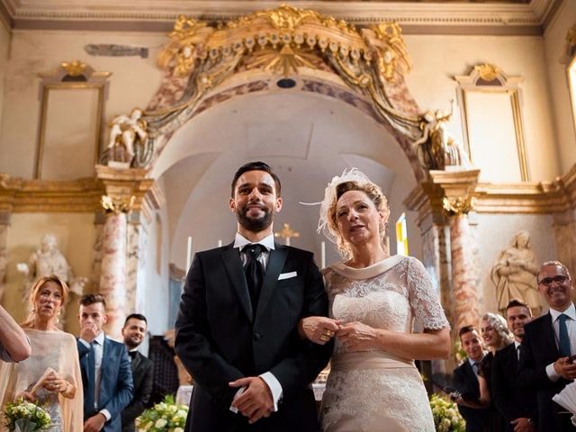 Il matrimonio di Amanda e Davide a Città Sant&apos;Angelo, Pescara 16