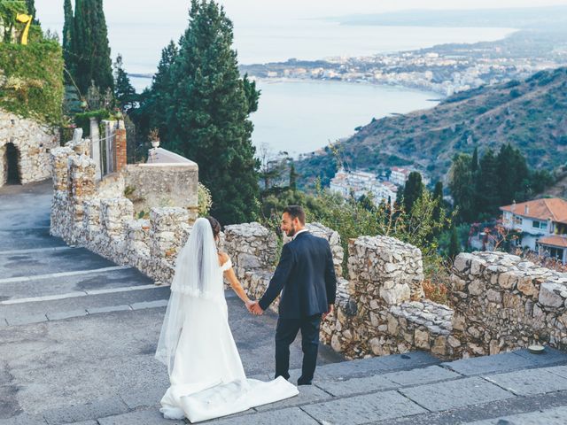 Il matrimonio di Bruno e Serena a Taormina, Messina 11