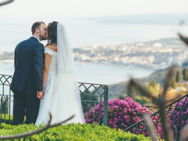 Il matrimonio di Bruno e Serena a Taormina, Messina 44