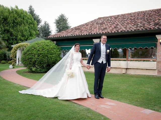 Il matrimonio di Luca e Catia a Arquà Petrarca, Padova 13