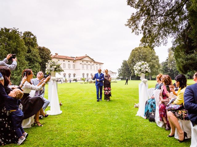 Il matrimonio di Roberto e Anna a Stezzano, Bergamo 23