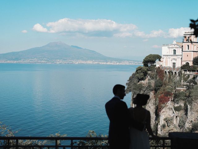 Il matrimonio di Valentina e Enrico a Vico Equense, Napoli 36