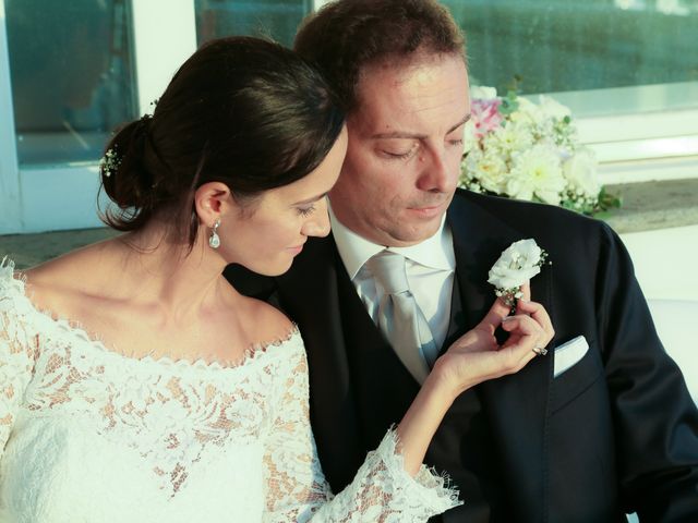 Il matrimonio di Alessio e Claudia a Napoli, Napoli 24