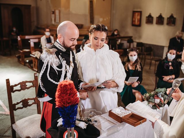 Il matrimonio di Massimo e Chiara a Angera, Varese 3