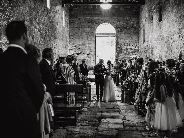 Il matrimonio di Pierluigi e Laura a Tuscania, Viterbo 24