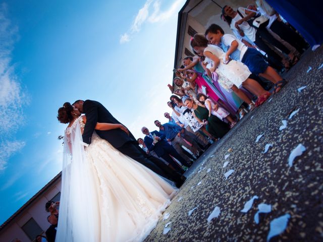 Il matrimonio di Roberto e Cristina a Porto Mantovano, Mantova 21