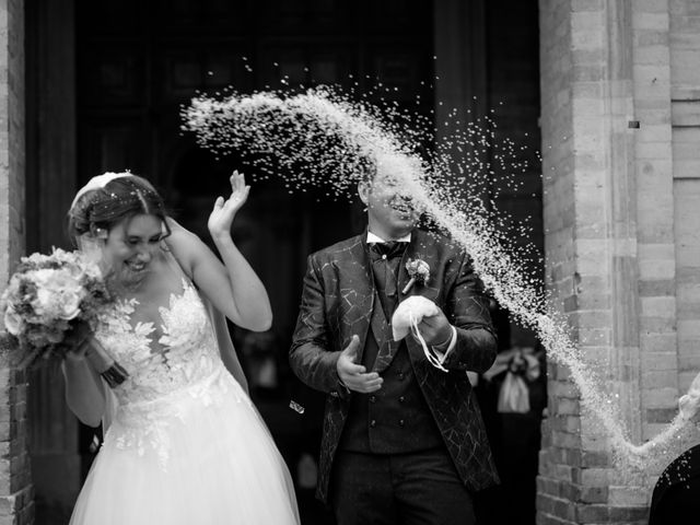 Il matrimonio di Michele e Elena a Fermo, Fermo 31