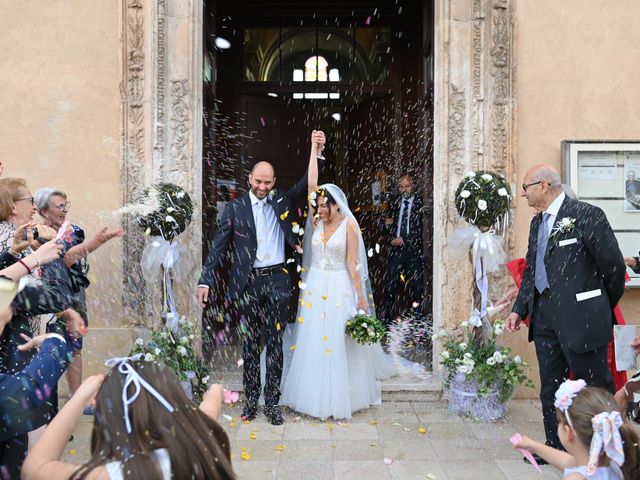Il matrimonio di Ilaria e Vincenzo a Brindisi, Brindisi 8
