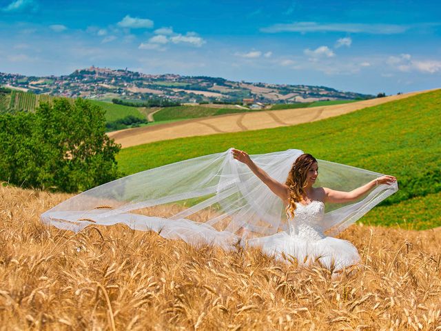 Il matrimonio di Marco e Ramona a Porto Sant&apos;Elpidio, Fermo 47