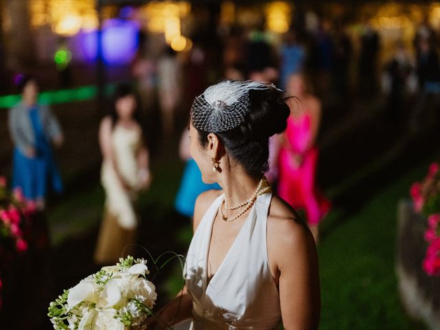 Il matrimonio di James e Kellen a Calolziocorte, Lecco 97