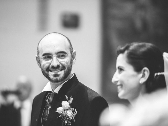 Il matrimonio di Alessandro e Annamaria a Varano Borghi, Varese 14