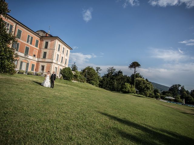 Il matrimonio di Alessandro e Annamaria a Varano Borghi, Varese 18