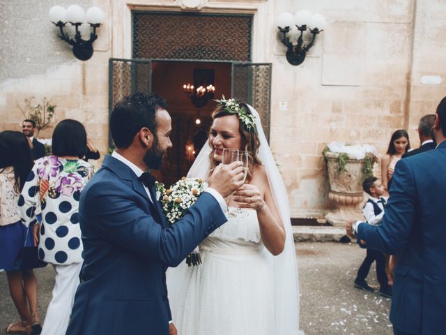 Il matrimonio di Antonio e Raffaella a Melendugno, Lecce 19