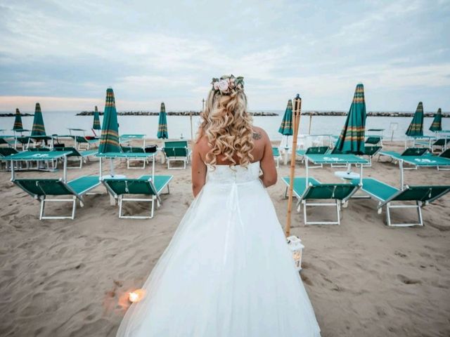 Il matrimonio di Giuseppe  e Erica  a Bellaria-Igea Marina, Rimini 8