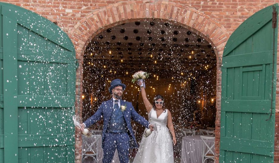 Il matrimonio di Andrea e Daniela a Marlia, Lucca