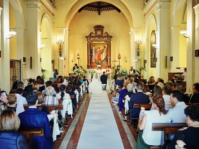 Il matrimonio di Mirko e Elisa a Trevi, Perugia 16