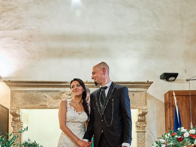 Il matrimonio di Lorenzo e Serena a Asciano, Siena 33