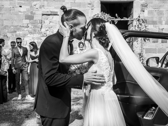 Il matrimonio di Valerio e Elisa a Casina, Reggio Emilia 10