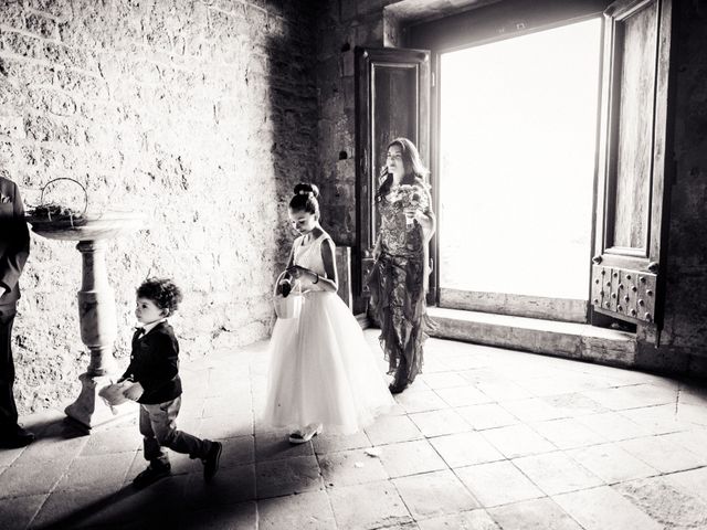 Il matrimonio di Flavio e Rossella a Monteriggioni, Siena 13