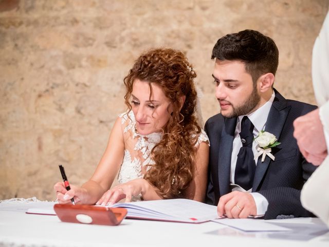 Il matrimonio di Flavio e Rossella a Monteriggioni, Siena 25
