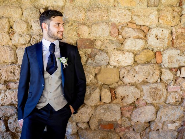 Il matrimonio di Flavio e Rossella a Monteriggioni, Siena 32