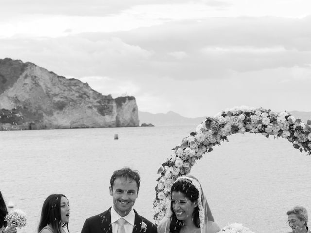 Il matrimonio di Gianluca e Nouf a Bacoli, Napoli 40