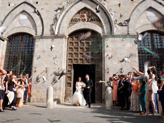 Il matrimonio di Tommaso e Viola a Siena, Siena 35