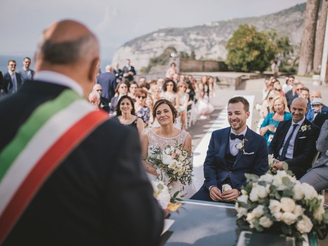 Il matrimonio di Gianluca e Daniela a Castellammare di Stabia, Napoli 28