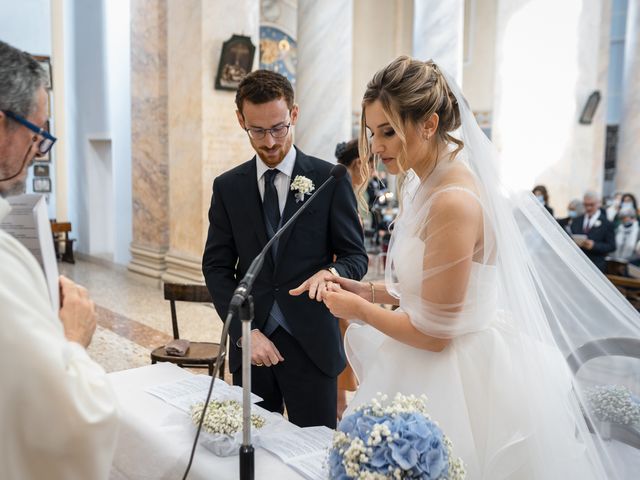 Il matrimonio di Matteo e Greta a Cavallirio, Novara 22
