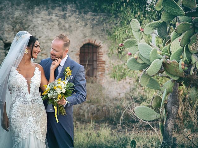 Il matrimonio di Salvo e Simona a Saponara, Messina 40