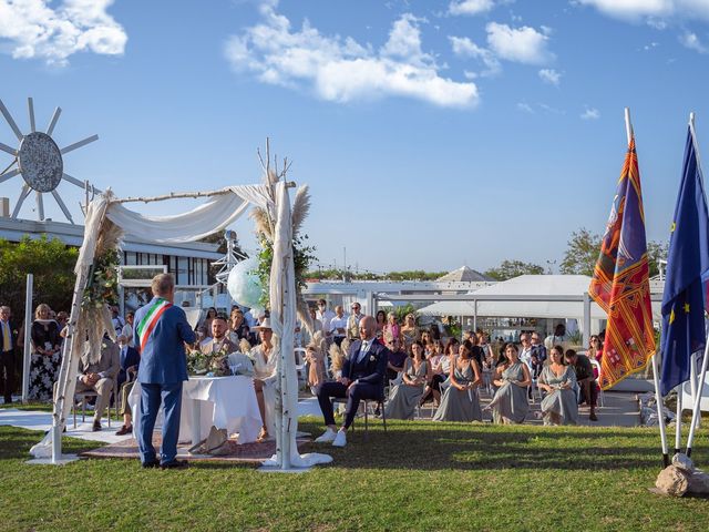 Il matrimonio di Michael e Monica a Jesolo, Venezia 23