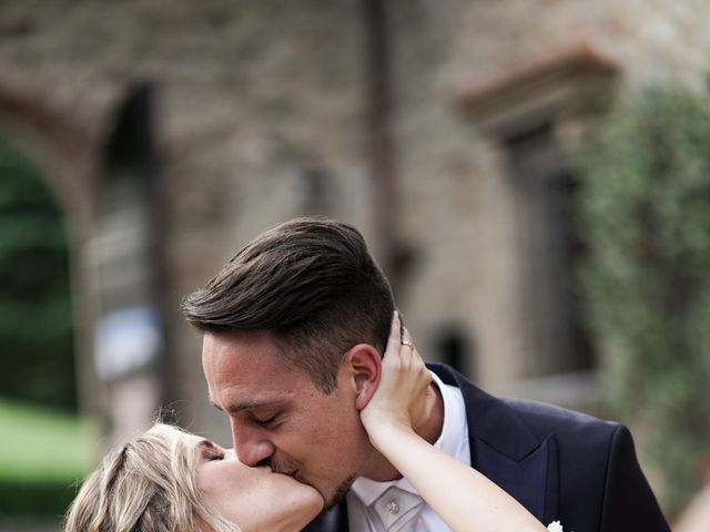 Il matrimonio di Osval e Elena a Gaiole in Chianti, Siena 34