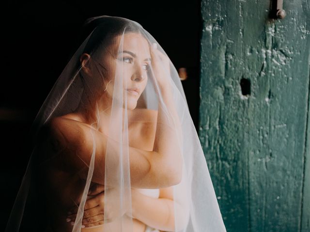 Il matrimonio di Isabela e Salvatore a Lecce, Lecce 32